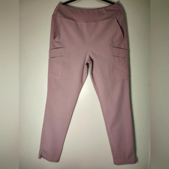 Movement by Butter Soft Masha scrub pants high rise, size M,L,straight, stretch. - Picture 3 of 17